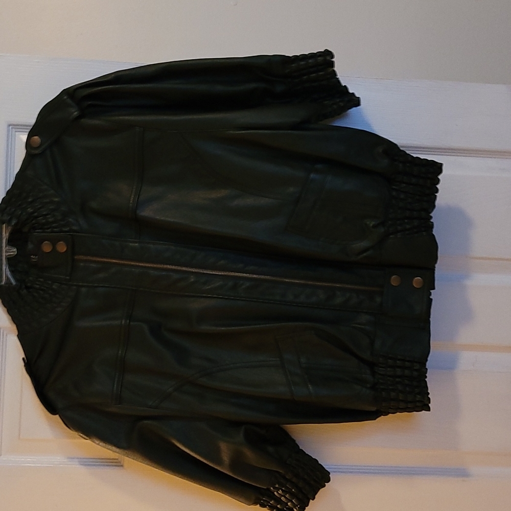 Plus crop sleeve leather motorcycle jacket